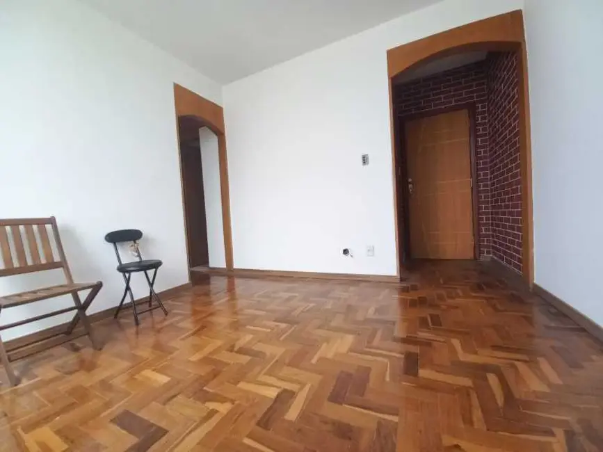 Foto 2 de Apartamento com 2 quartos à venda, 45m2 em Rio De Janeiro - RJ