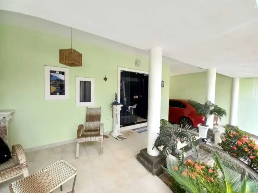 Casa de Condomínio com 4 quartos à venda, 227m2 em Rio De Janeiro - RJ - imagem 5 Foto 5 de Casa de Condomínio com 4 quartos à venda, 227m2 em Rio De Janeiro - RJ