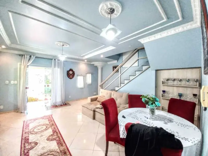 Casa de Condomínio com 4 quartos à venda, 227m2 em Rio De Janeiro - RJ - imagem 8 Foto 8 de Casa de Condomínio com 4 quartos à venda, 227m2 em Rio De Janeiro - RJ