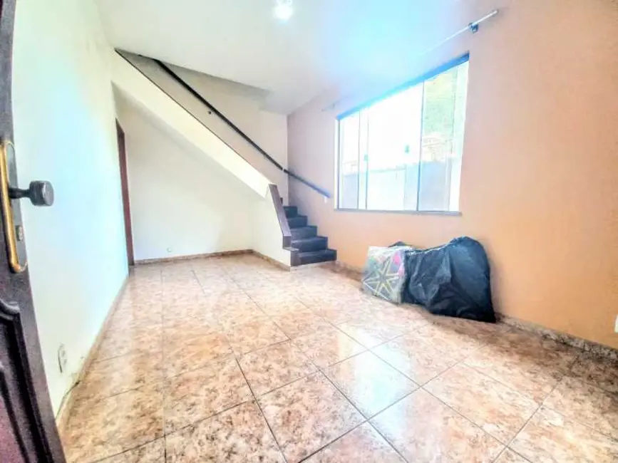 Foto 2 de Casa de Condomínio com 4 quartos à venda, 153m2 em Rio De Janeiro - RJ