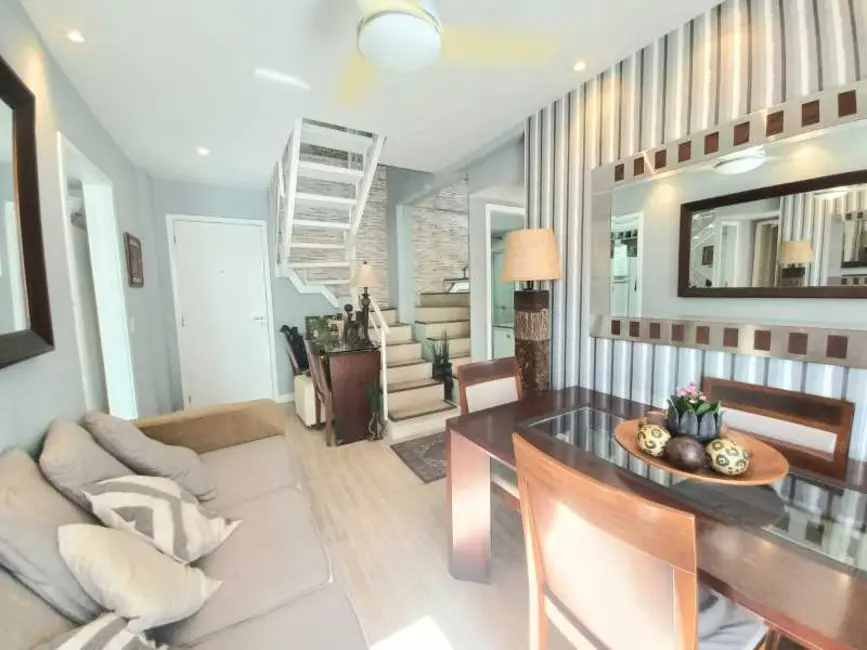 Foto 3 de Cobertura com 3 quartos à venda, 102m2 em Rio De Janeiro - RJ