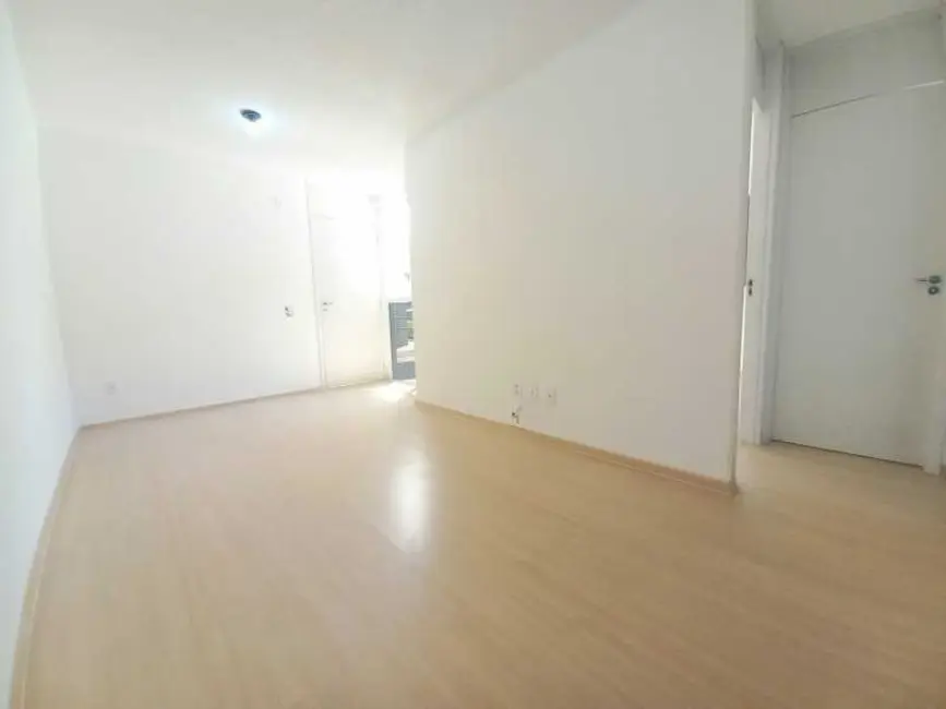 Foto 3 de Apartamento com 2 quartos para alugar, 45m2 em Rio De Janeiro - RJ