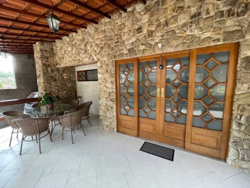 Casa de Condomínio com 4 quartos à venda, 173m2 em Rio De Janeiro - RJ - imagem 3 Foto 3 de Casa de Condomínio com 4 quartos à venda, 173m2 em Rio De Janeiro - RJ