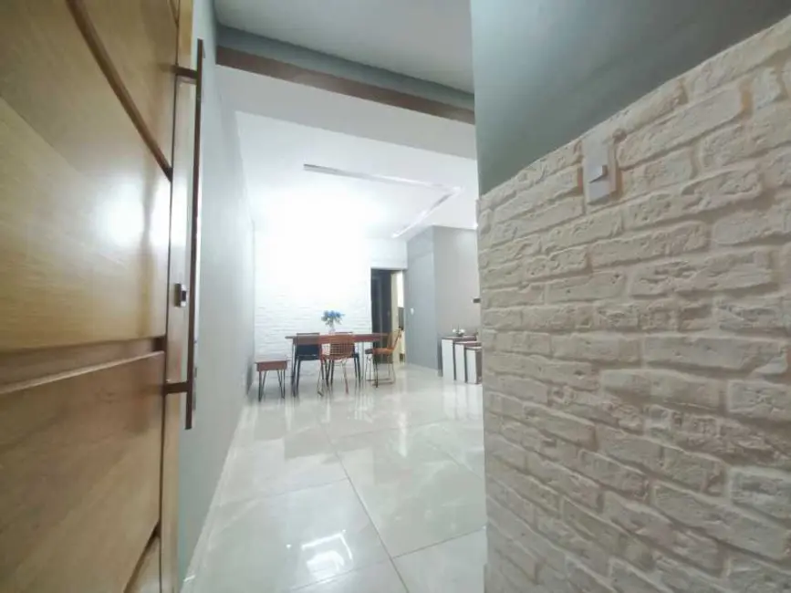 Foto 2 de Apartamento com 2 quartos à venda, 75m2 em Rio De Janeiro - RJ