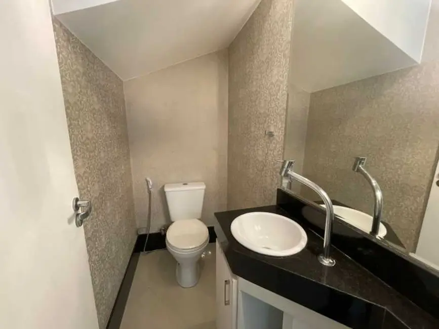 Casa de Condomínio com 3 quartos à venda, 122m2 em Rio De Janeiro - RJ - imagem 9 Foto 9 de Casa de Condomínio com 3 quartos à venda, 122m2 em Rio De Janeiro - RJ