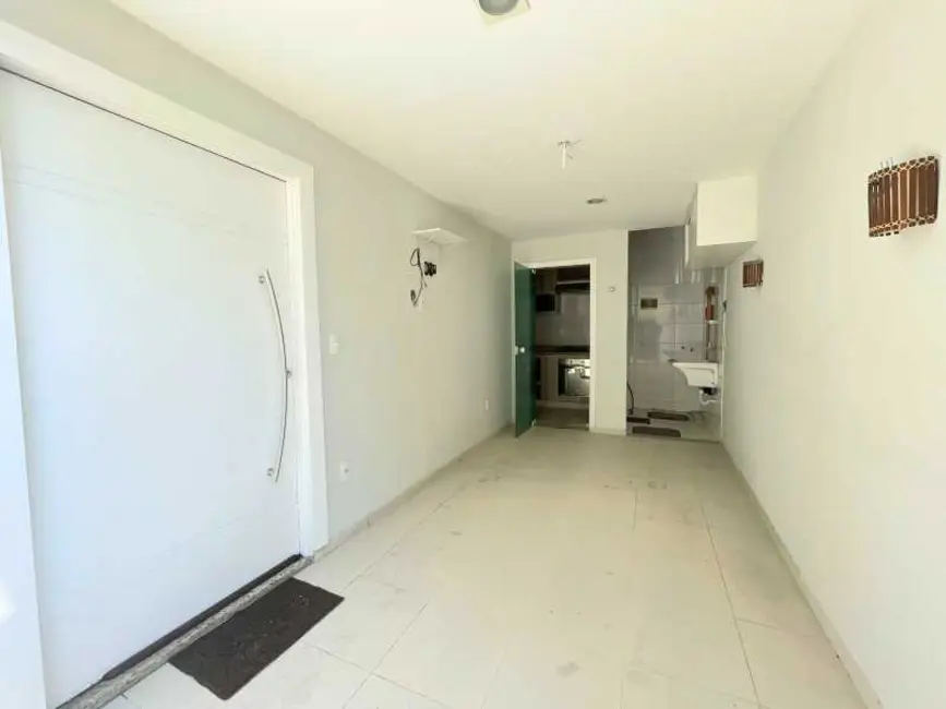Casa de Condomínio com 3 quartos à venda, 122m2 em Rio De Janeiro - RJ - imagem 3 Foto 3 de Casa de Condomínio com 3 quartos à venda, 122m2 em Rio De Janeiro - RJ