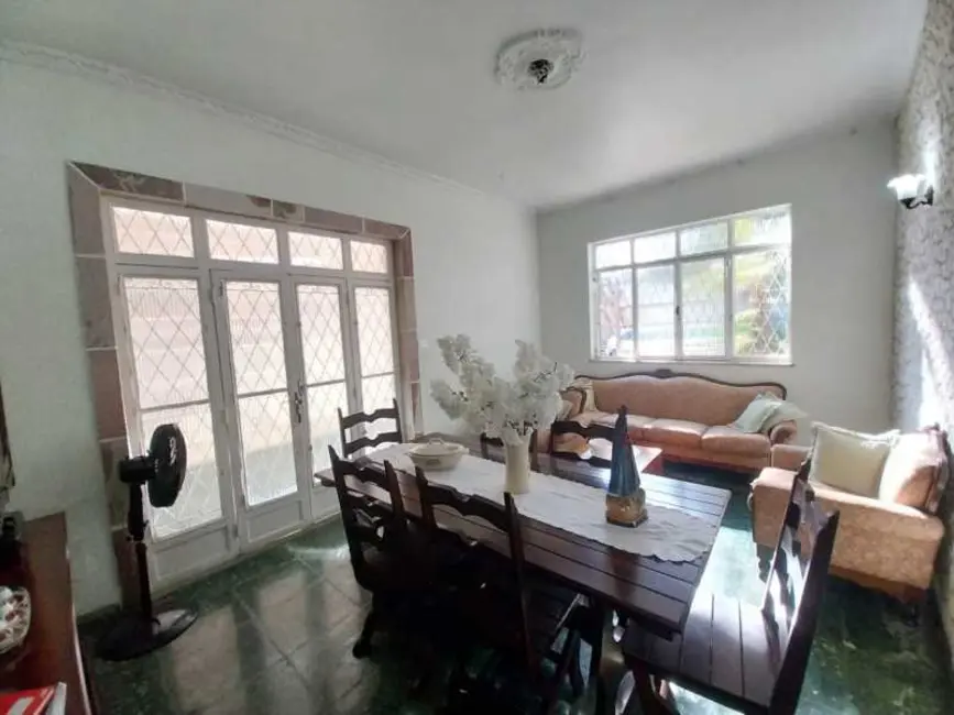 Casa com 5 quartos à venda, 340m2 em Rio De Janeiro - RJ - imagem 4 Foto 4 de Casa com 5 quartos à venda, 340m2 em Rio De Janeiro - RJ