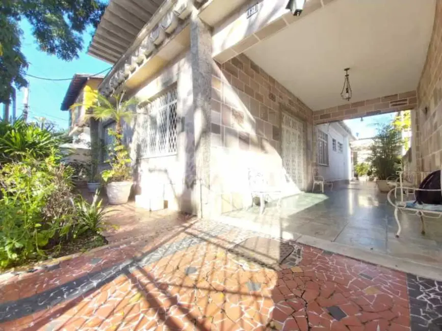 Casa com 5 quartos à venda, 340m2 em Rio De Janeiro - RJ - imagem 1 Foto 1 de Casa com 5 quartos à venda, 340m2 em Rio De Janeiro - RJ