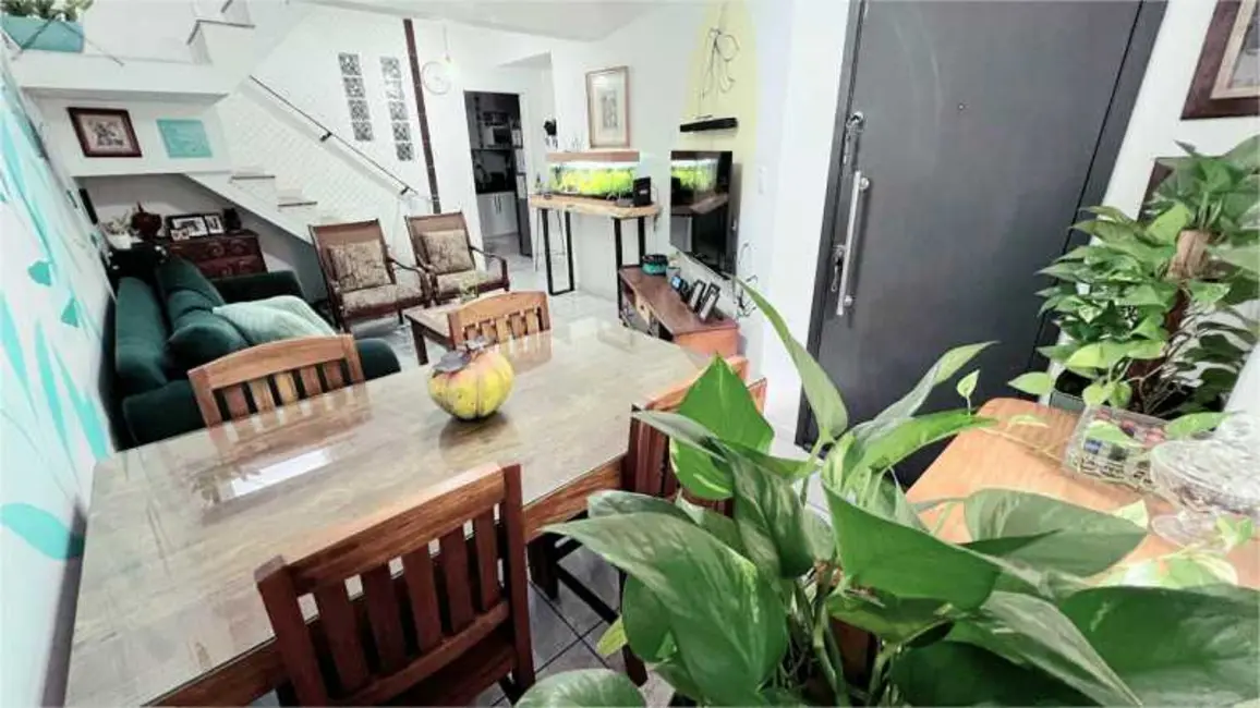 Foto 1 de Casa de Condomínio com 3 quartos à venda e para alugar, 123m2 em Rio De Janeiro - RJ