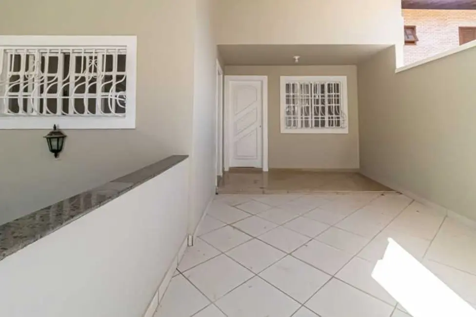 Casa de Condomínio com 3 quartos à venda, 241m2 em Rio De Janeiro - RJ - imagem 3 Foto 3 de Casa de Condomínio com 3 quartos à venda, 241m2 em Rio De Janeiro - RJ