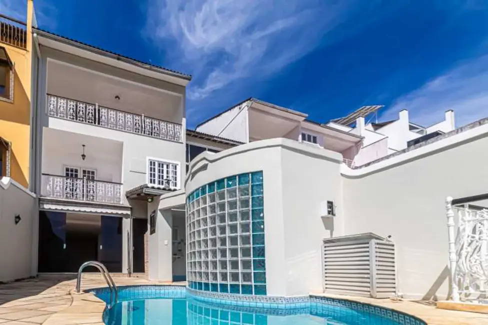 Casa de Condomínio com 3 quartos à venda, 241m2 em Rio De Janeiro - RJ - imagem 1 Foto 1 de Casa de Condomínio com 3 quartos à venda, 241m2 em Rio De Janeiro - RJ