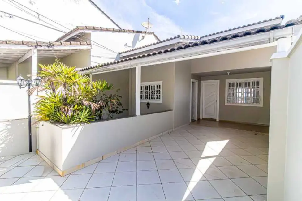 Casa de Condomínio com 3 quartos à venda, 241m2 em Rio De Janeiro - RJ - imagem 2 Foto 2 de Casa de Condomínio com 3 quartos à venda, 241m2 em Rio De Janeiro - RJ