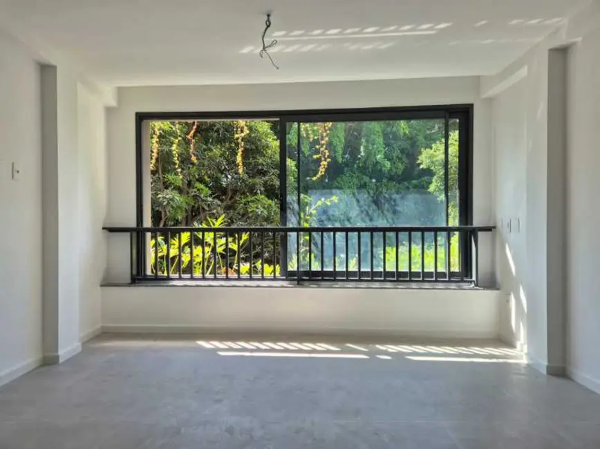 Foto 4 de Apartamento com 1 quarto à venda, 34m2 em Rio De Janeiro - RJ