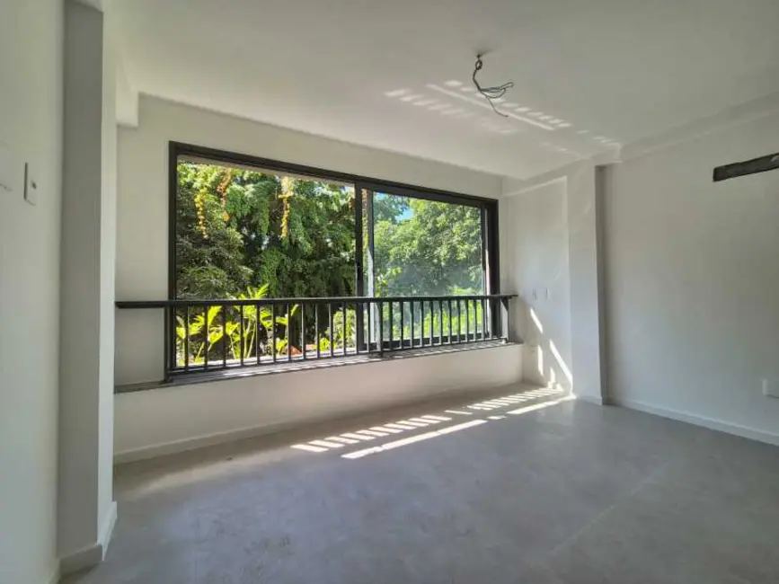 Foto 2 de Apartamento com 1 quarto à venda, 34m2 em Rio De Janeiro - RJ
