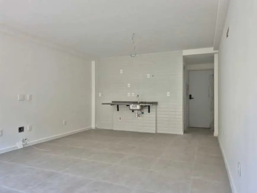 Foto 7 de Apartamento com 1 quarto à venda, 34m2 em Rio De Janeiro - RJ
