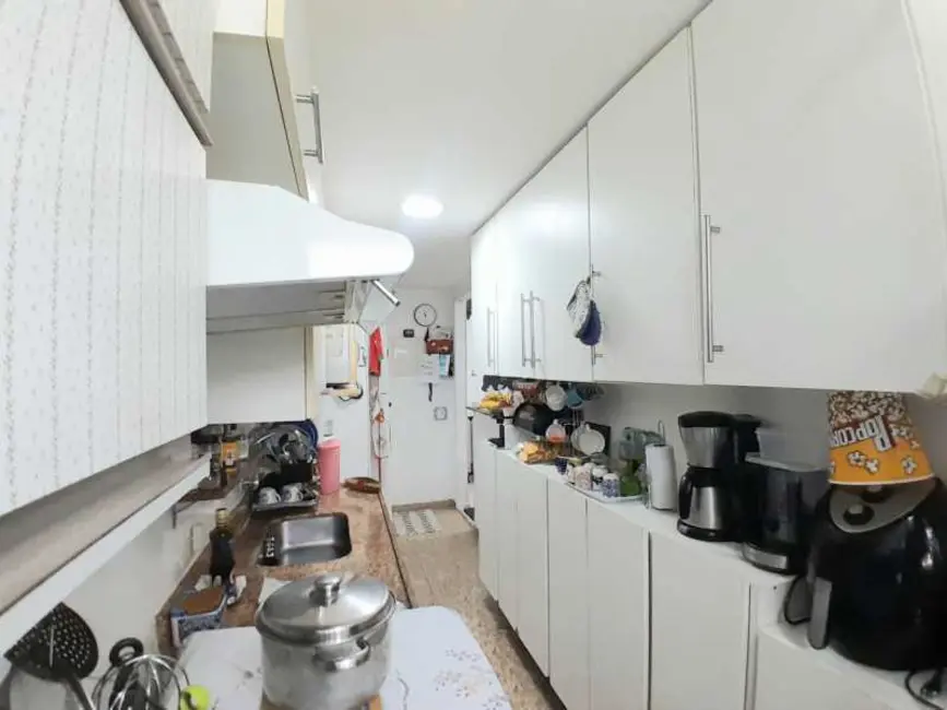 Foto 9 de Apartamento com 2 quartos à venda, 65m2 em Rio De Janeiro - RJ