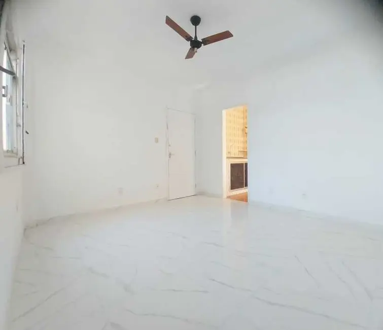 Foto 3 de Apartamento com 3 quartos à venda, 62m2 em Rio De Janeiro - RJ