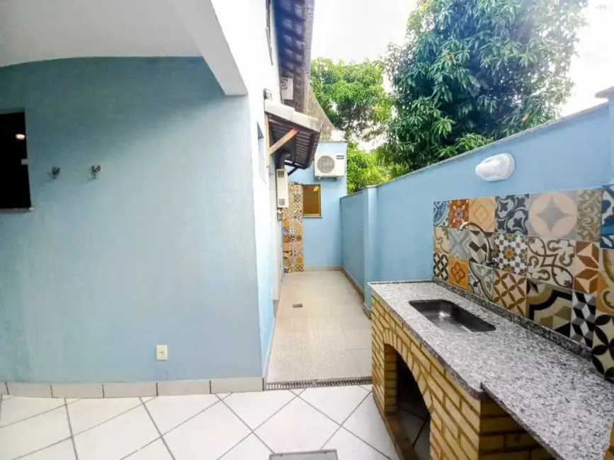 Casa de Condomínio com 4 quartos à venda, 253m2 em Rio De Janeiro - RJ - imagem 2 Foto 2 de Casa de Condomínio com 4 quartos à venda, 253m2 em Rio De Janeiro - RJ