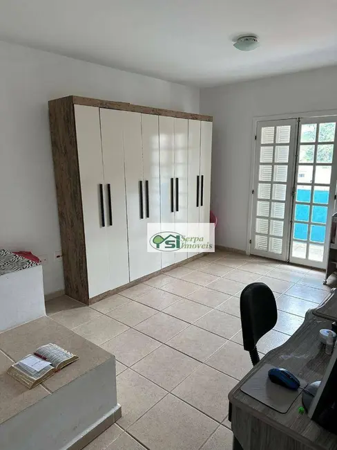 Foto 8 de Sobrado com 4 quartos à venda, 175m2 em Serpa, Caieiras - SP