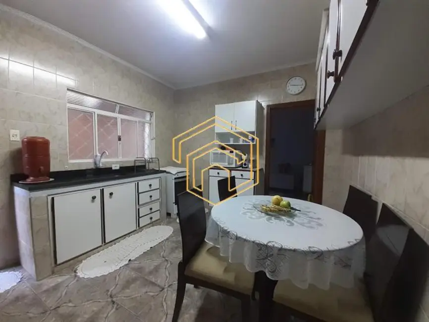 Foto 5 de Casa com 2 quartos à venda, 125m2 em Jardim Nova Suíça, Limeira - SP