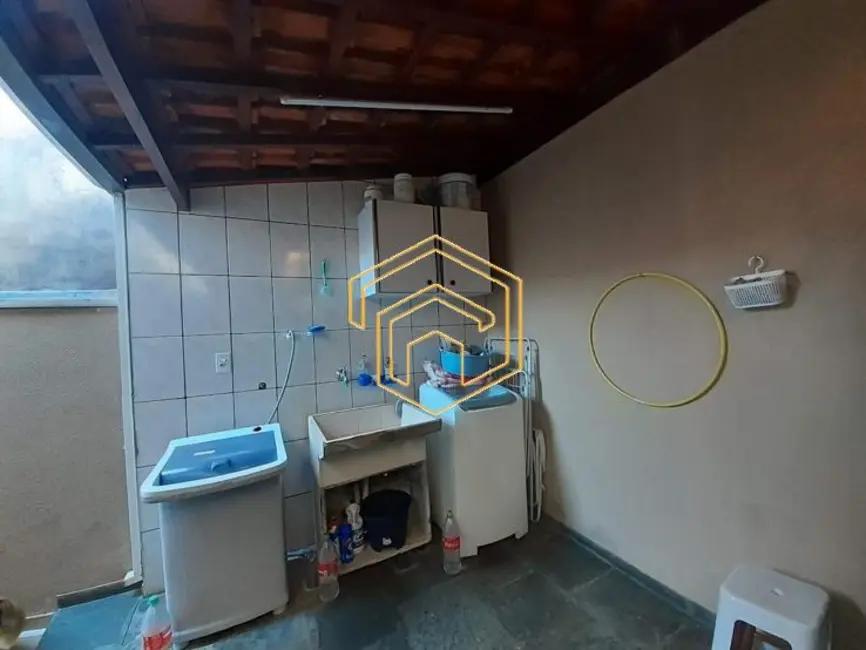 Foto 6 de Casa com 2 quartos à venda, 125m2 em Jardim Nova Suíça, Limeira - SP