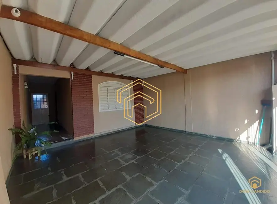 Foto 1 de Casa com 2 quartos à venda, 125m2 em Jardim Nova Suíça, Limeira - SP