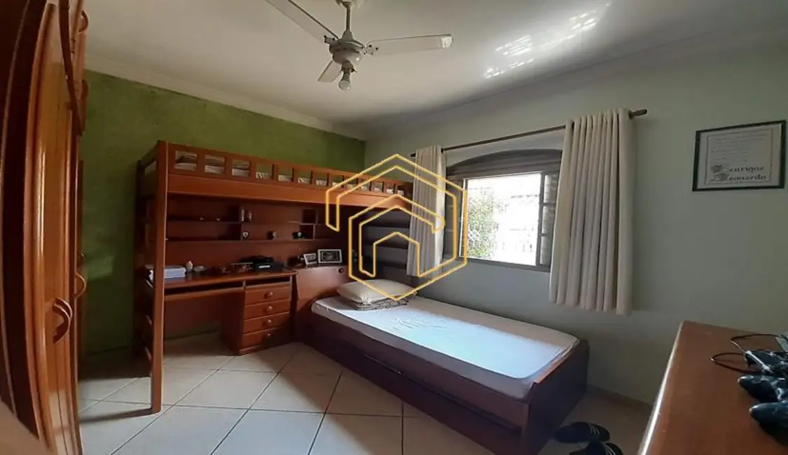 Foto 9 de Casa com 3 quartos à venda, 251m2 em Parque Residencial Aeroporto, Limeira - SP