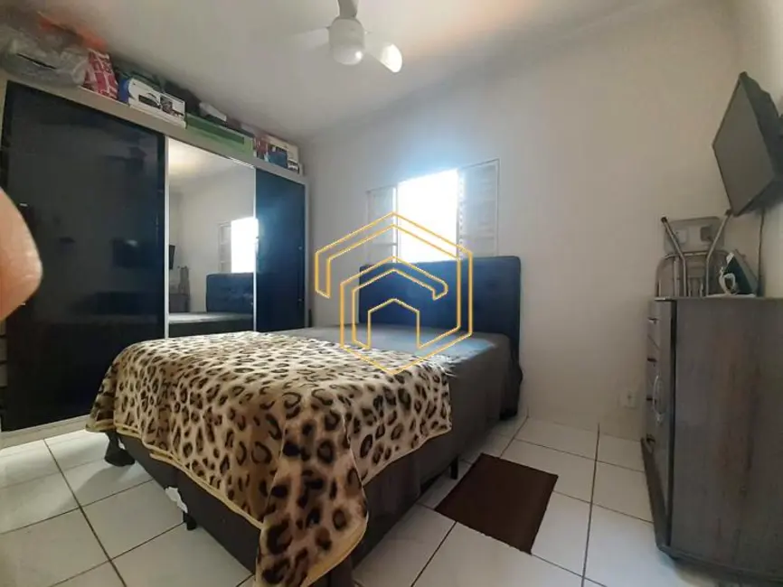 Foto 3 de Casa com 2 quartos à venda, 168m2 em Limeira - SP