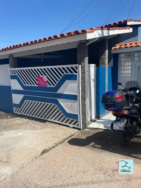 Casa com 11 quartos à venda, 250m2 em João XXIII, Vinhedo - SP - imagem 3 Foto 3 de Casa com 11 quartos à venda, 250m2 em João XXIII, Vinhedo - SP