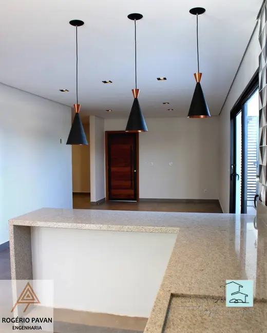 Foto 6 de Casa de Condomínio com 3 quartos à venda, 250m2 em Louveira - SP