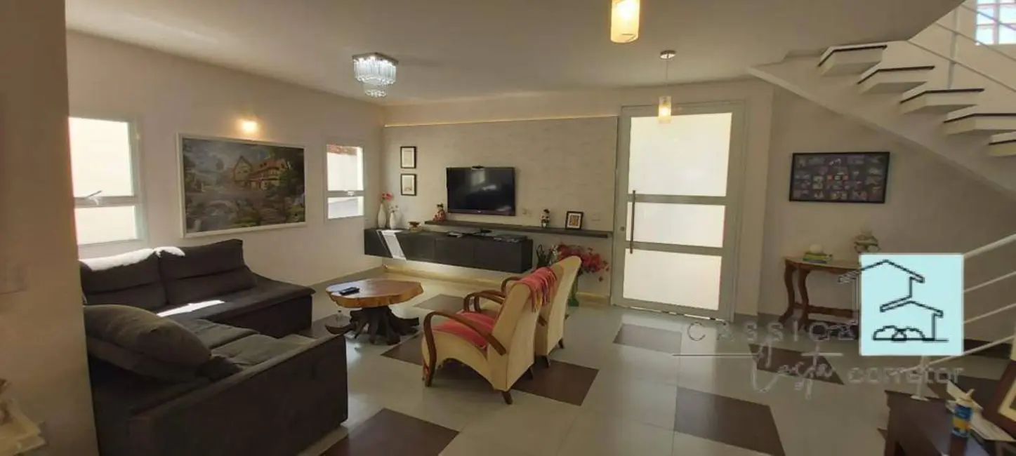 Foto 3 de Casa de Condomínio com 4 quartos à venda, 450m2 em Louveira - SP