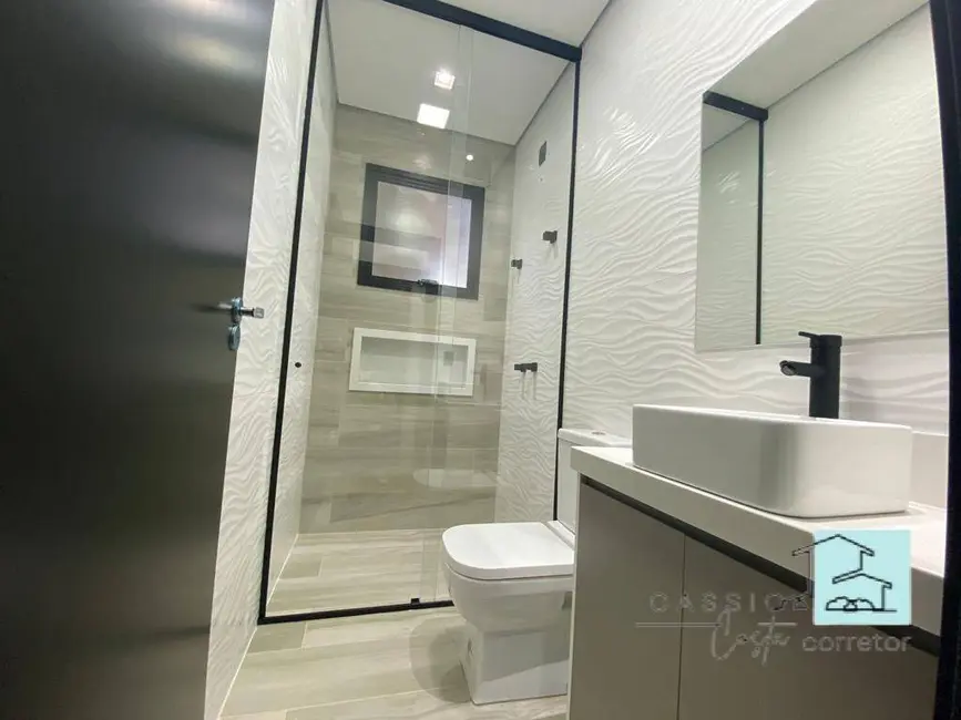 Foto 6 de Casa de Condomínio com 3 quartos à venda, 673m2 em Louveira - SP