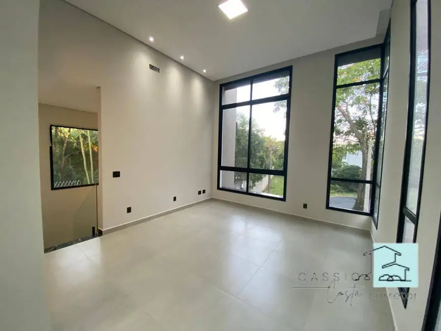 Foto 5 de Casa de Condomínio com 3 quartos à venda, 673m2 em Louveira - SP