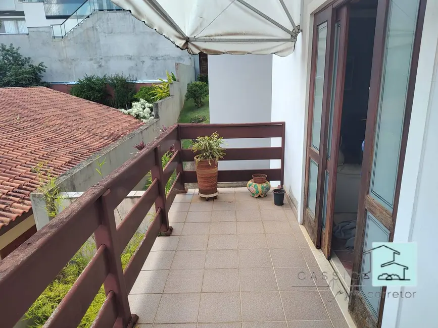 Foto 8 de Casa com 3 quartos à venda, 450m2 em Louveira - SP