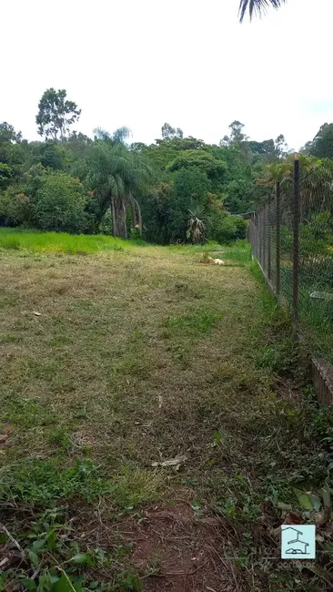 Chácara à venda, 1100m2 em Louveira - SP - imagem 4 Foto 4 de Chácara à venda, 1100m2 em Louveira - SP