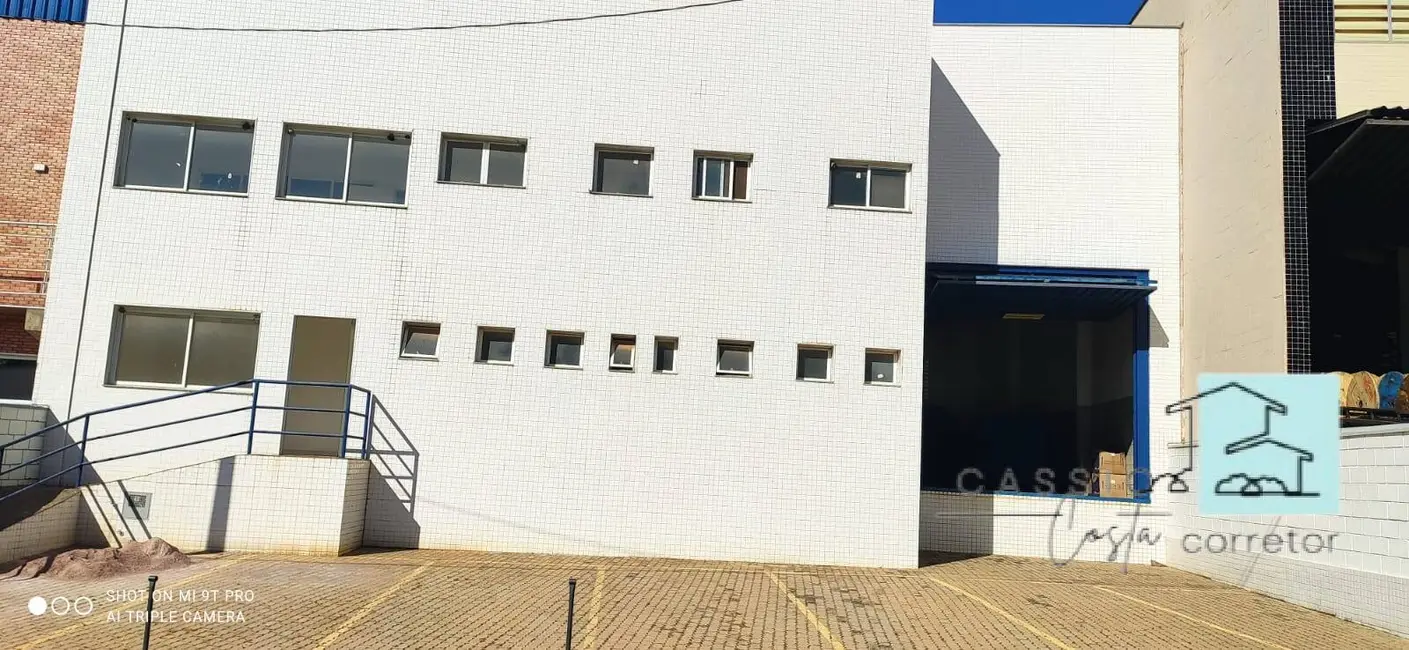 Armazém / Galpão para alugar, 1000m2 em Macuco, Valinhos - SP - imagem 4 Foto 4 de Armazém / Galpão para alugar, 1000m2 em Macuco, Valinhos - SP