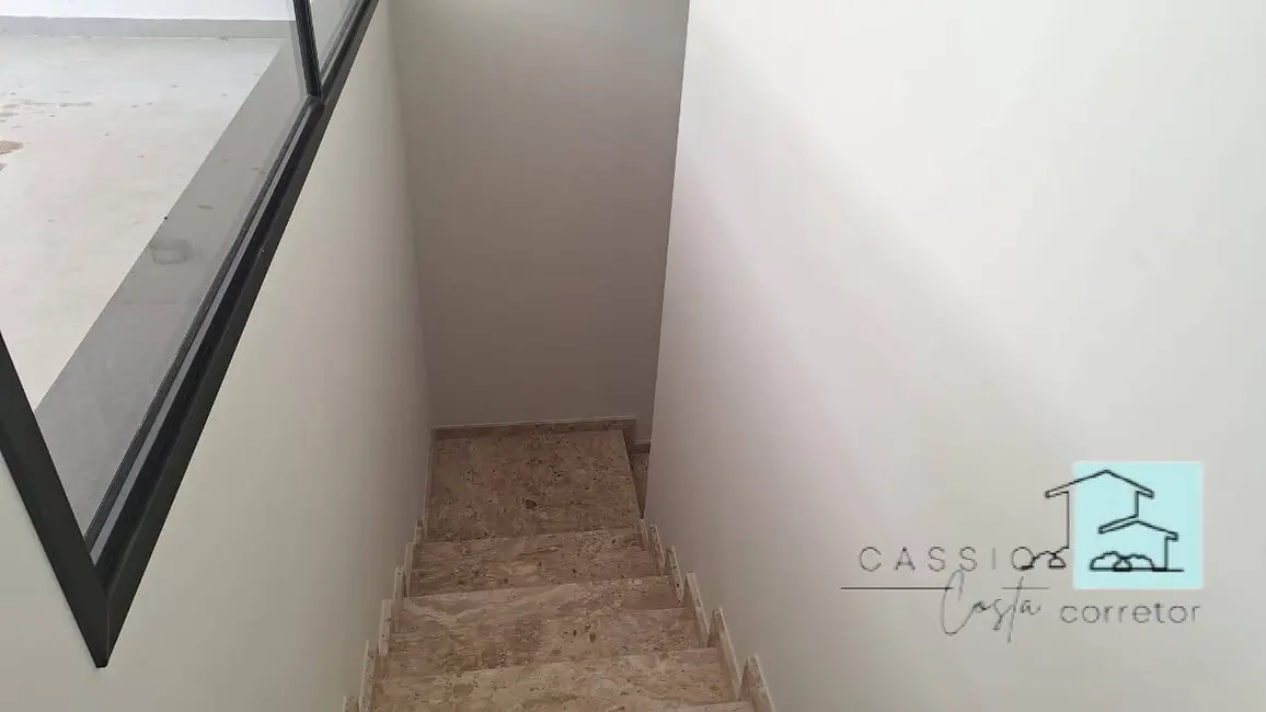 Foto 4 de Casa de Condomínio com 3 quartos à venda, 525m2 em Louveira - SP