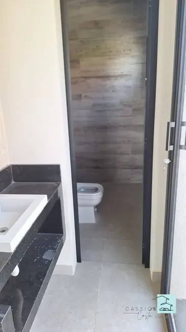 Foto 7 de Casa com 3 quartos à venda, 525m2 em Louveira - SP