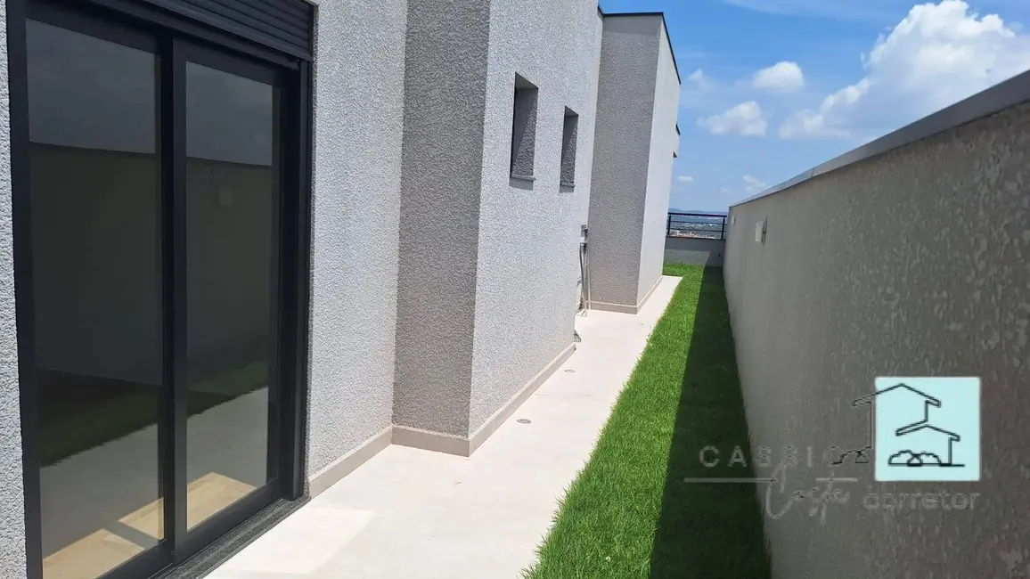 Foto 3 de Casa com 3 quartos à venda, 525m2 em Louveira - SP