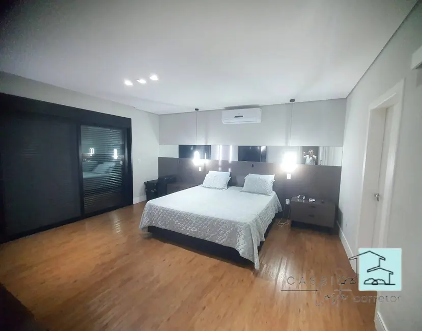 Foto 9 de Casa de Condomínio com 4 quartos à venda e para alugar, 895m2 em Monte Alegre, Vinhedo - SP