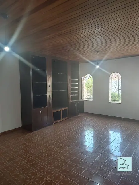 Foto 4 de Casa com 3 quartos à venda, 300m2 em Jardim Niero, Louveira - SP