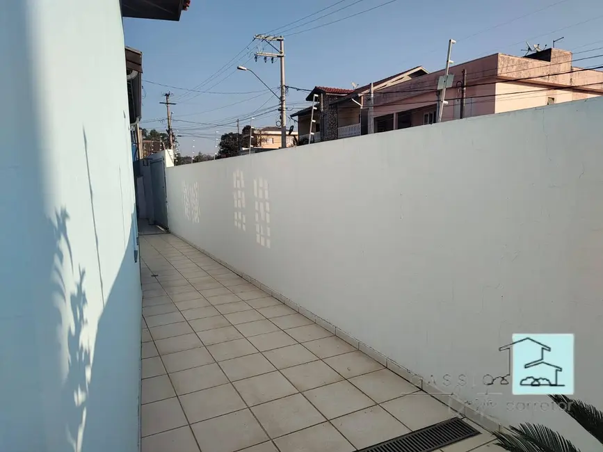 Foto 11 de Casa à venda, 400m2 em Louveira - SP