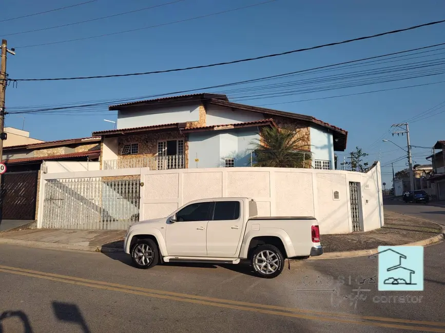 Foto 1 de Casa à venda, 400m2 em Louveira - SP
