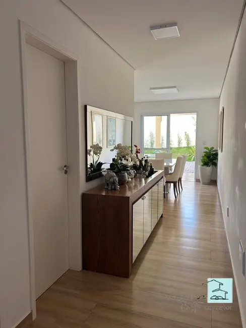 Foto 5 de Casa de Condomínio com 3 quartos à venda, 200m2 em Louveira - SP