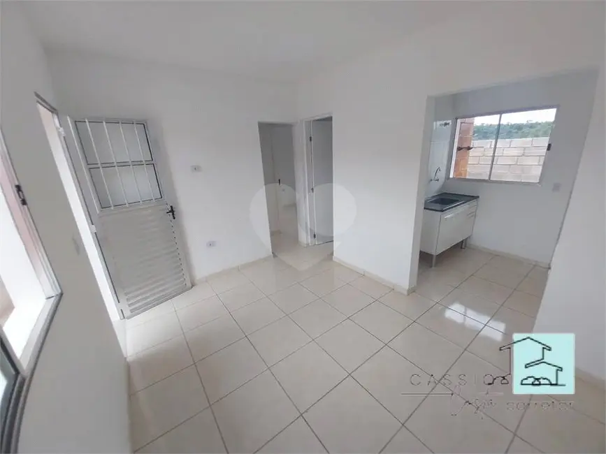 Foto 4 de Casa com 2 quartos para alugar, 45m2 em Corrupira, Jundiai - SP