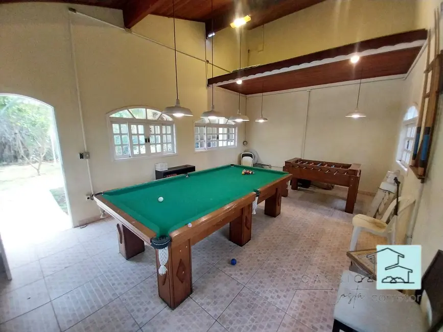 Foto 3 de Casa com 3 quartos à venda e para alugar, 2700m2 em Louveira - SP