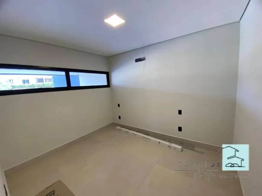 Foto 9 de Casa com 3 quartos à venda, 591m2 em Louveira - SP