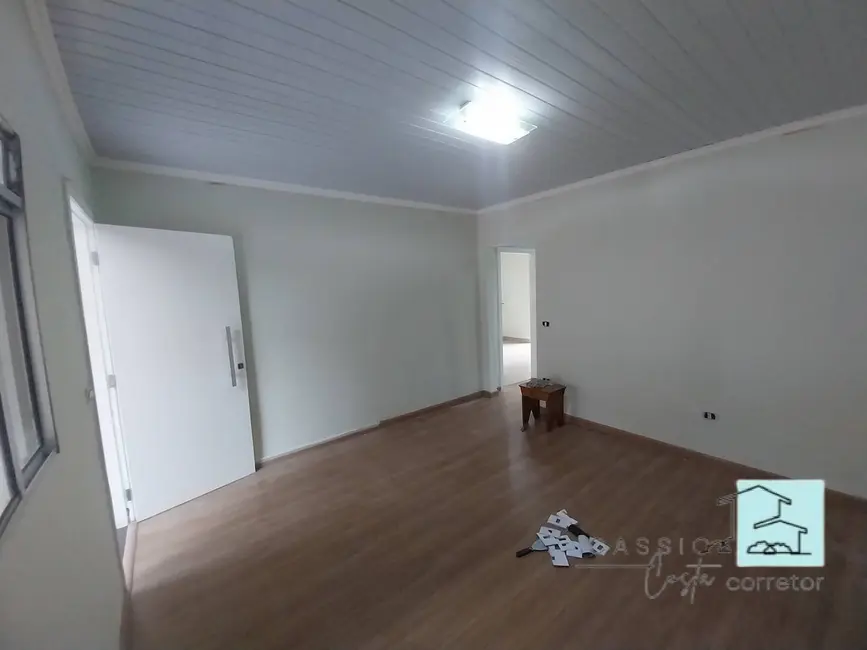 Foto 6 de Casa com 2 quartos para alugar, 1000m2 em Louveira - SP