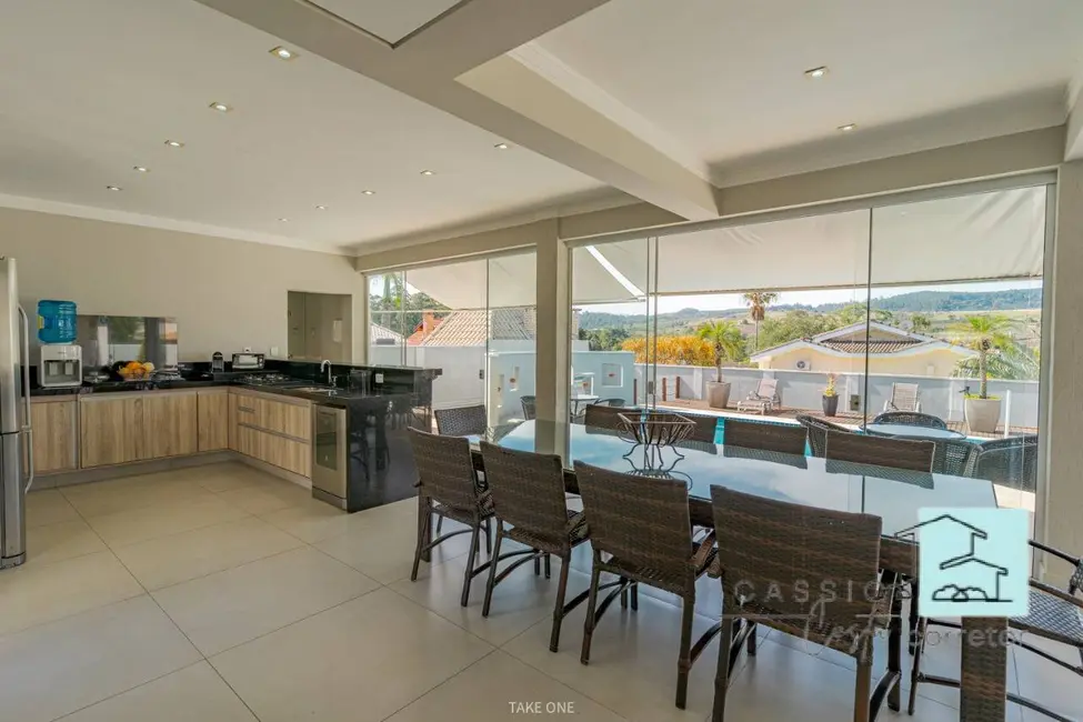 Foto 9 de Casa à venda e para alugar em Louveira - SP