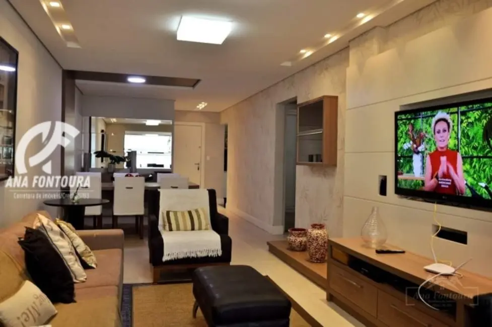 Foto 1 de Apartamento com 2 quartos para alugar, 200m2 em Centro, Balneario Camboriu - SC